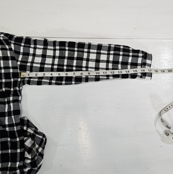 Thread & Supply black and white plaid long sleeve Top women's size la… - Picture 5 of 11